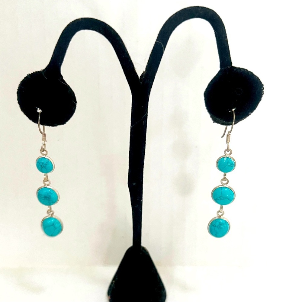 New Silver 925 Signed Turquoise Dangle Drop French hooks
Earrings!